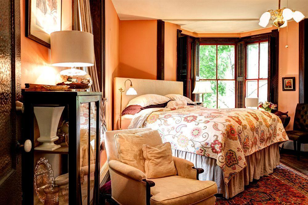 High Meadows Vineyard Inn Scottsville Buitenkant foto